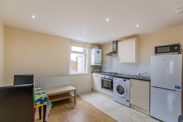 1 bed house, North Road, Gabalfa, Cardiff, CF143BL - Image 4